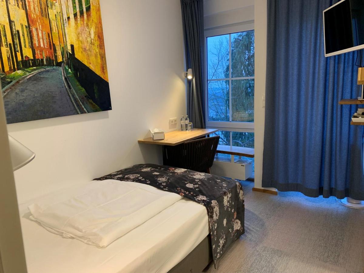 Hotel Schoene Aussicht Frankfurt am Main Luaran gambar